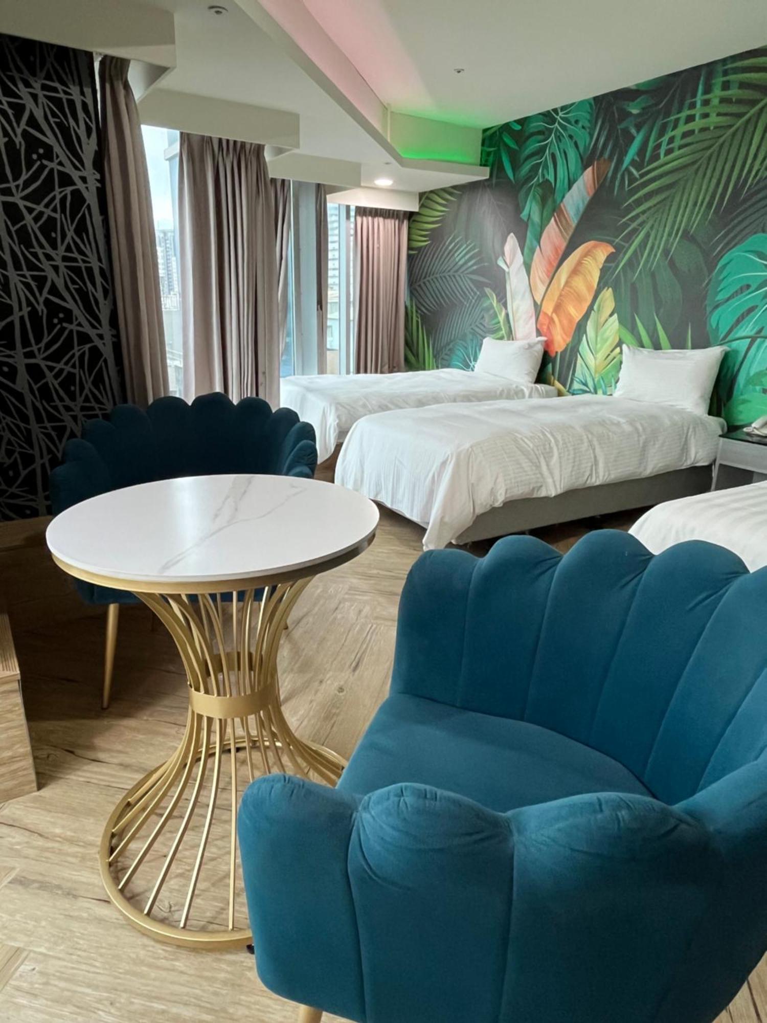 E Lim Hotel Чжунли Экстерьер фото