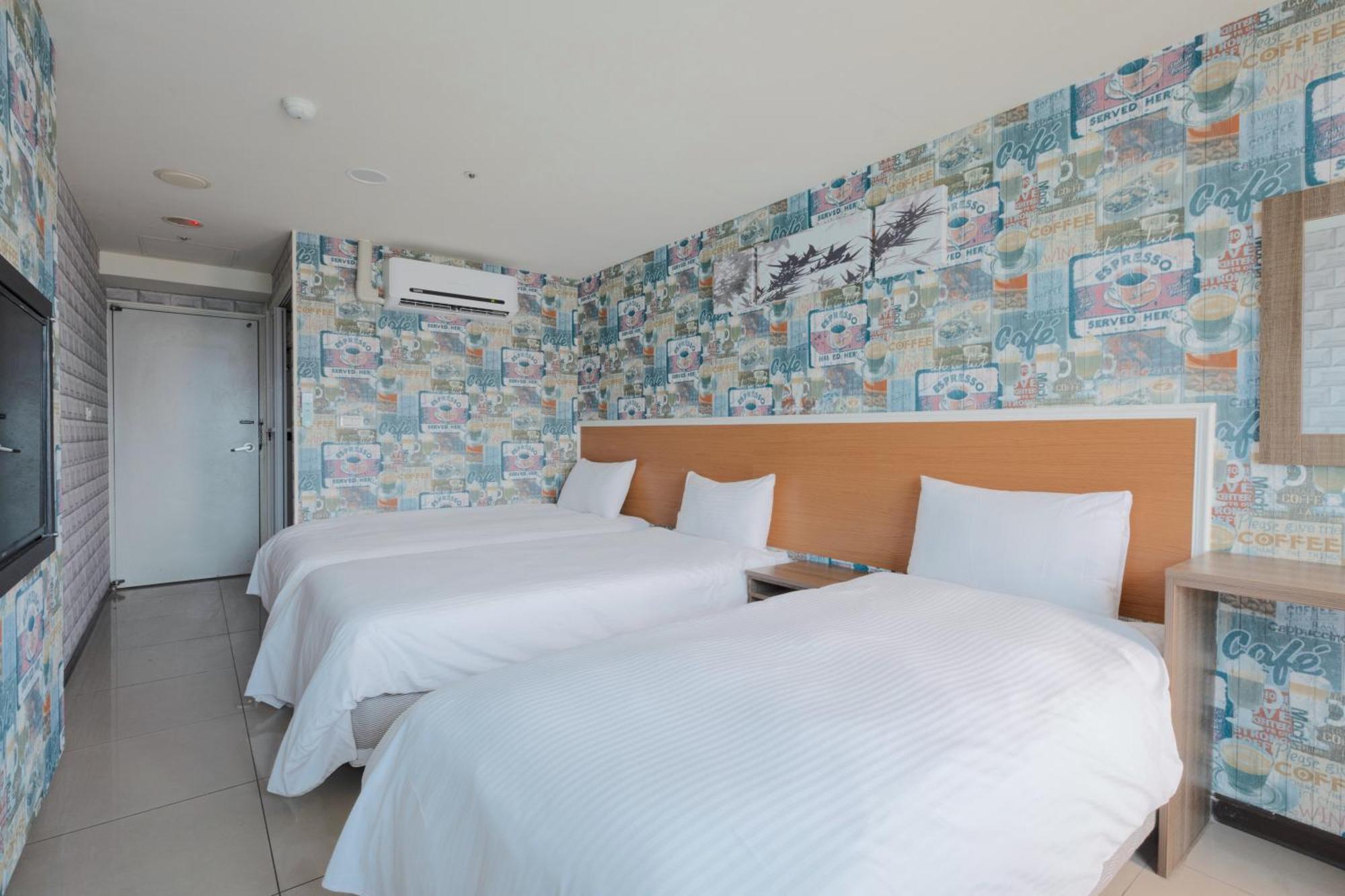 E Lim Hotel Чжунли Номер фото