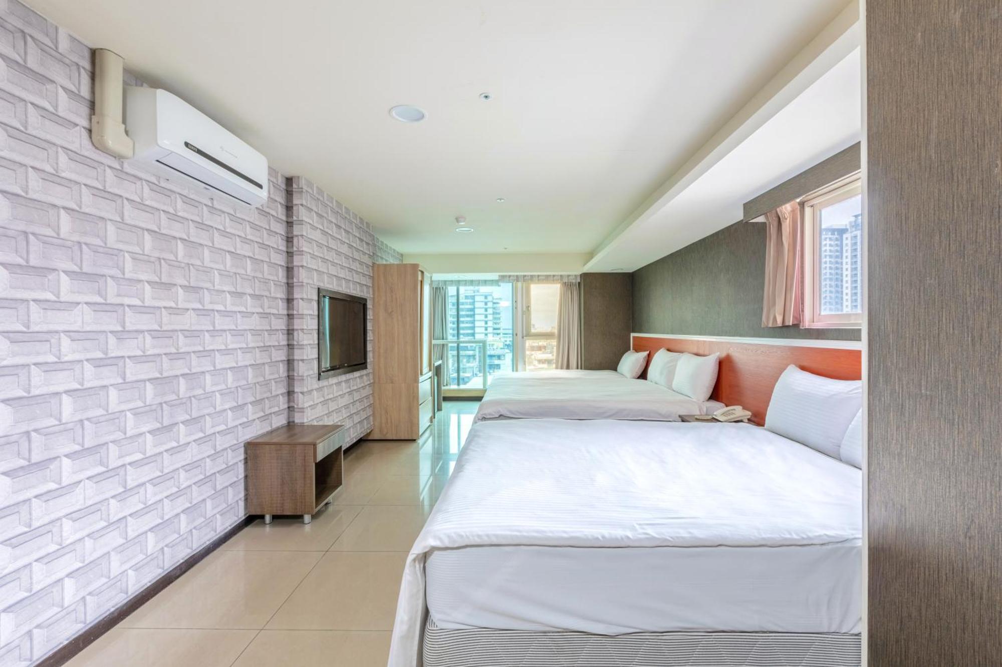 E Lim Hotel Чжунли Номер фото