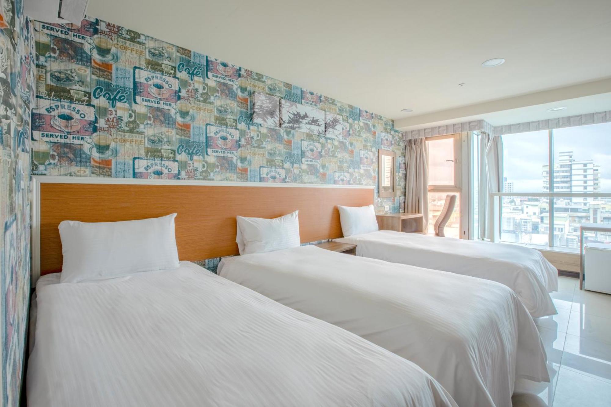 E Lim Hotel Чжунли Экстерьер фото